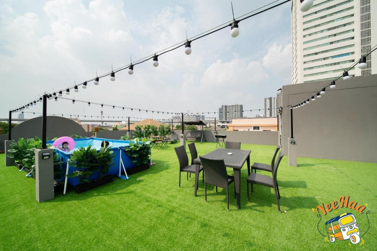 Aparthotel Yeehaa Bangsue Bangkok Esterno foto