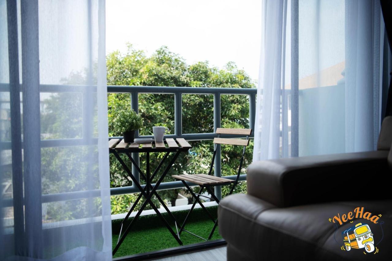 Aparthotel Yeehaa Bangsue Bangkok Esterno foto